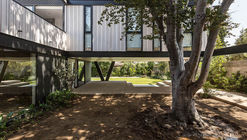 Casa LG10182 / Brugnoli Asociados Arquitectos