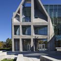 Gordon Parks Arts Hall / Valerio Dewalt Train Associates - University, Stairs, Facade, Door, Arch