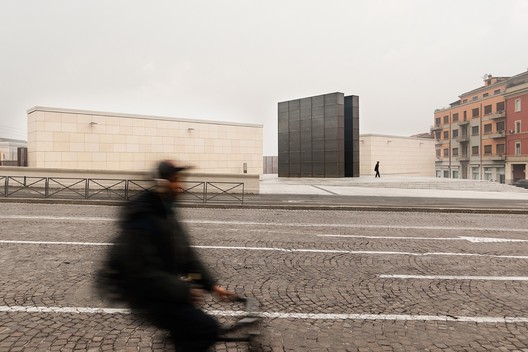 Memorial Shoah de Bolonha / Set Architects - Imagem 7 de 24