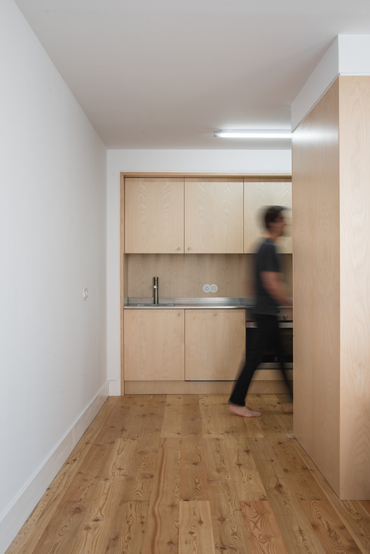 Casa na Bica do Sapato / ARRIBA - Imagem 15 de 23