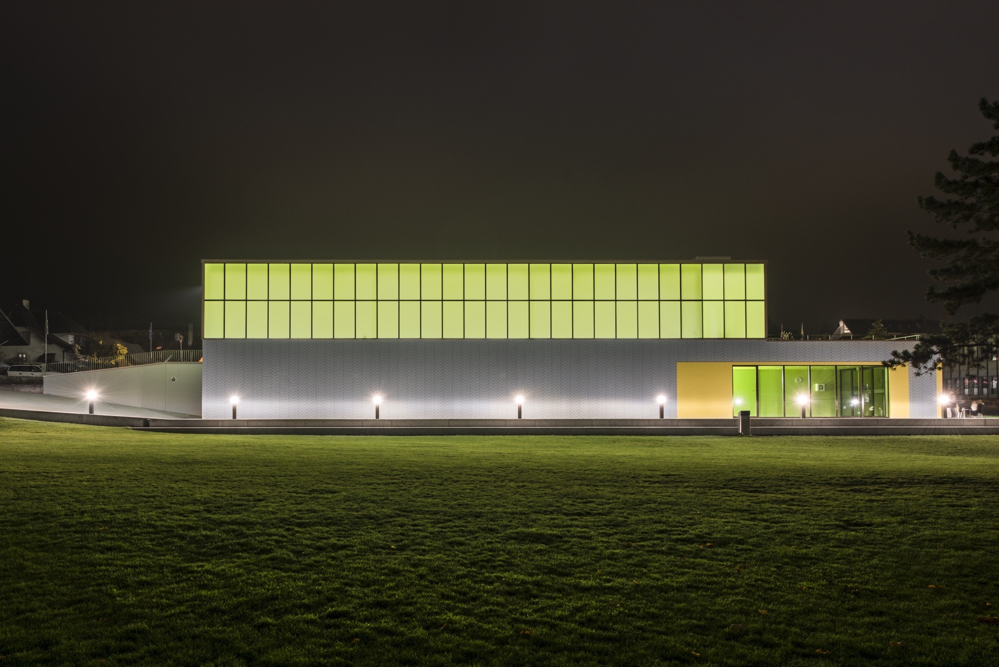 Gallery of Neumatt Sports Center / Evolution Design - 18