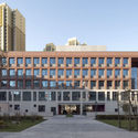 School with an Open Space / Beijing Institute of Architectural Design 6th Division - Schools 