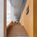 School with an Open Space / Beijing Institute of Architectural Design 6th Division - Schools 