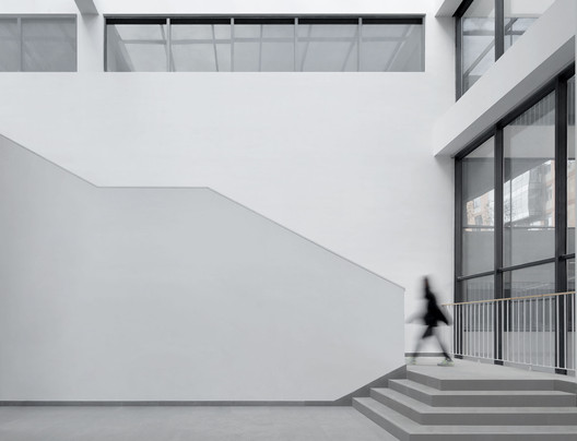 School with an Open Space / Beijing Institute of Architectural Design 6th Division - Image 22 of 40
