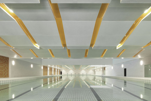 School with an Open Space / Beijing Institute of Architectural Design 6th Division - Image 4 of 40
