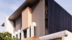 Sammakorn House / Archimontage Design Fields Sophisticated