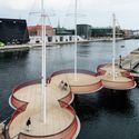 Olafur Eliasson, Cirkelbroen (El puente circular), 2015. Christianshavns Kanal, Copenhagen. Foto: Anders Sune Berg. Un regalo de Nordea-fonden para la ciudad de Copenhagen.