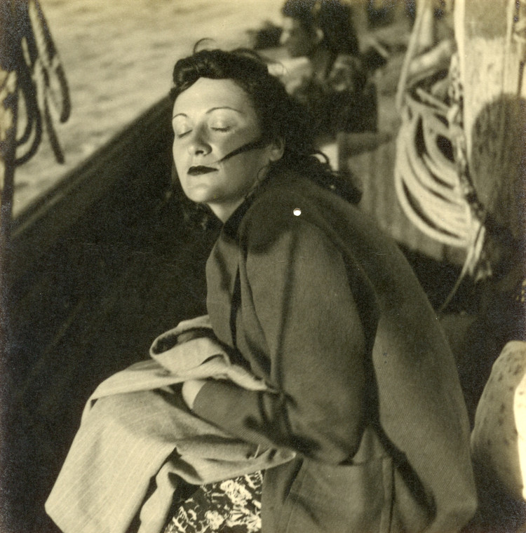 Lina Bo Bardi, a representação da mulher no espaço público, Cortesia de Instituto Lina Bo e P.M. Bardi. Autor desconhecido