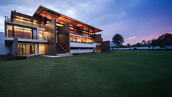 Bang Sa Ray House / Junsekino Architect and Design