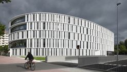 Vitoria-Gasteiz Town Hall Offices / IDOM