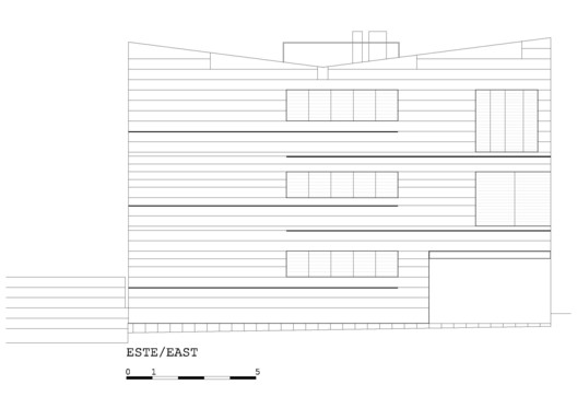 Casa FR / Álvaro Foncea Román + Rocío Muñoz Gamarra Casa FR / Álvaro Foncea Román + Rocío Muñoz Gamarra - Imagen 28 de 29
