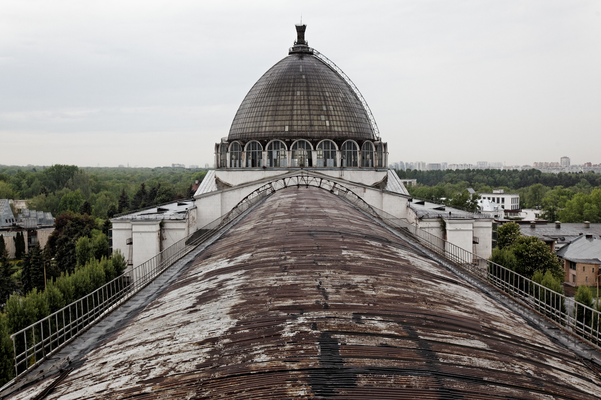 Gallery of Russian Pavilion at 2016 Venice Biennale to Examine the V.D ...