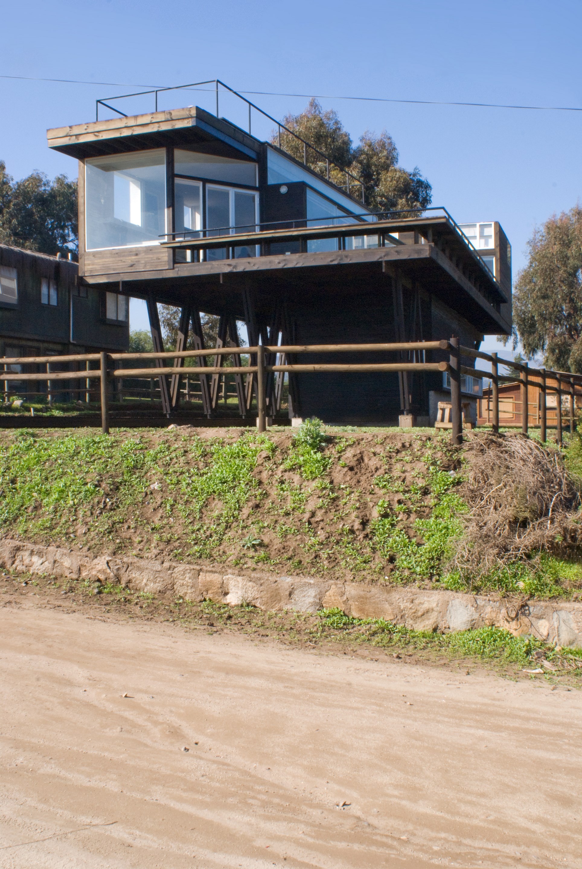 Galería de Casa Cerro Tacna / dRN Architects - 14