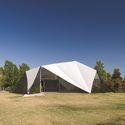 Wall house / FAR frohn&rojas - Casas, Fachada