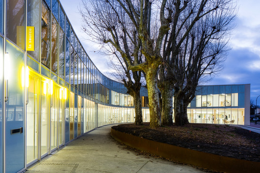 La Source  / atelier d’architecture King Kong - Windows, Facade