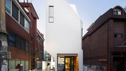 Editorial Galmuri / Johanjun Architects