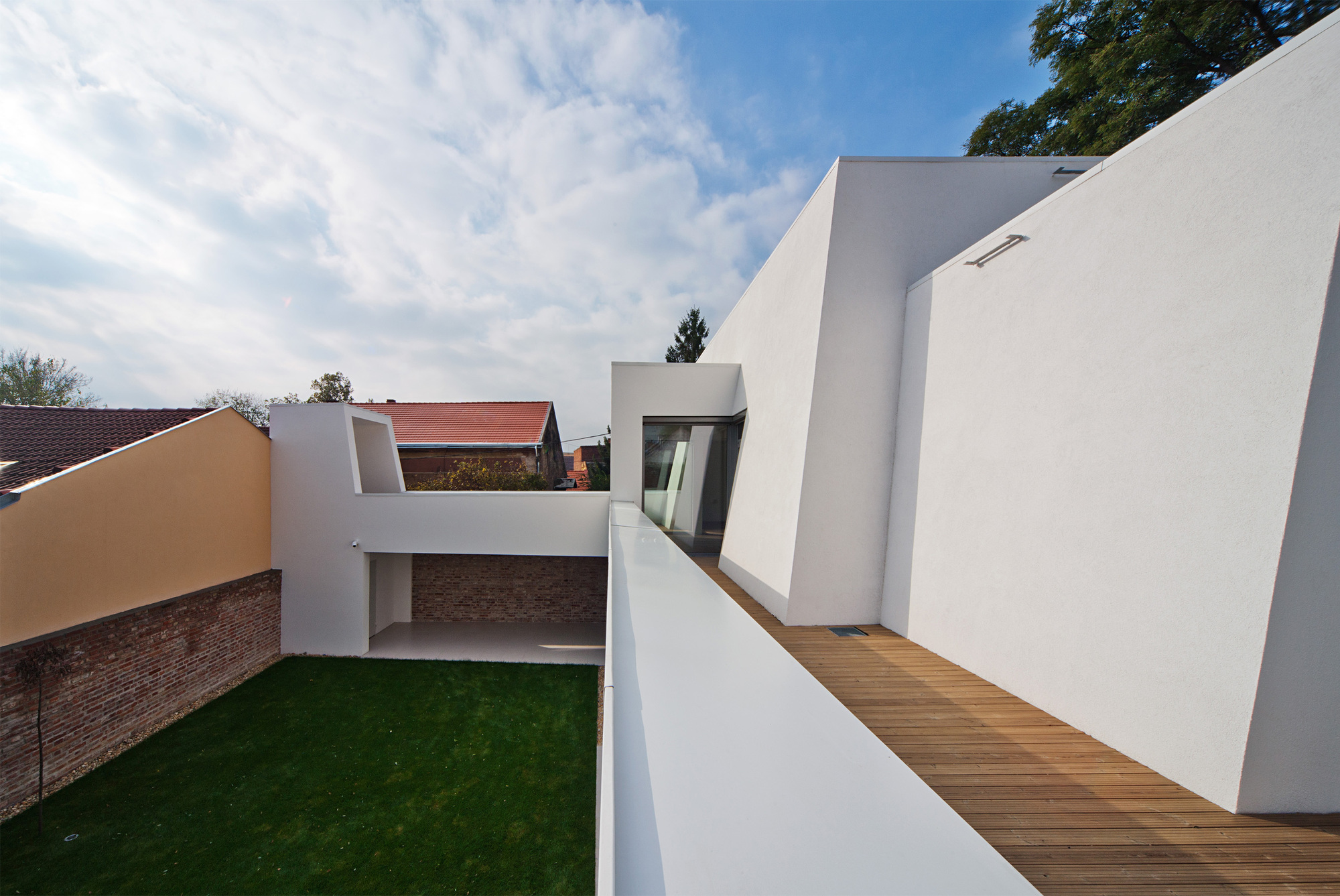 Gallery of Office in Debrecen / Archiko Kft 6