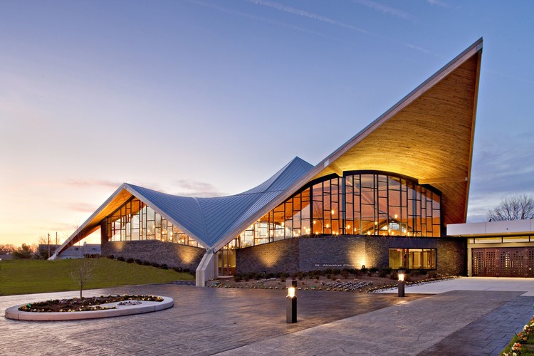 The Church of St. Aloysius / Erdy McHenry Architecture -          Churches, Courtyard, Facade, Arch