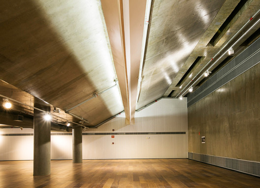 Porto Seguro Cultural Center / Yuri Vital - Image 7 of 46