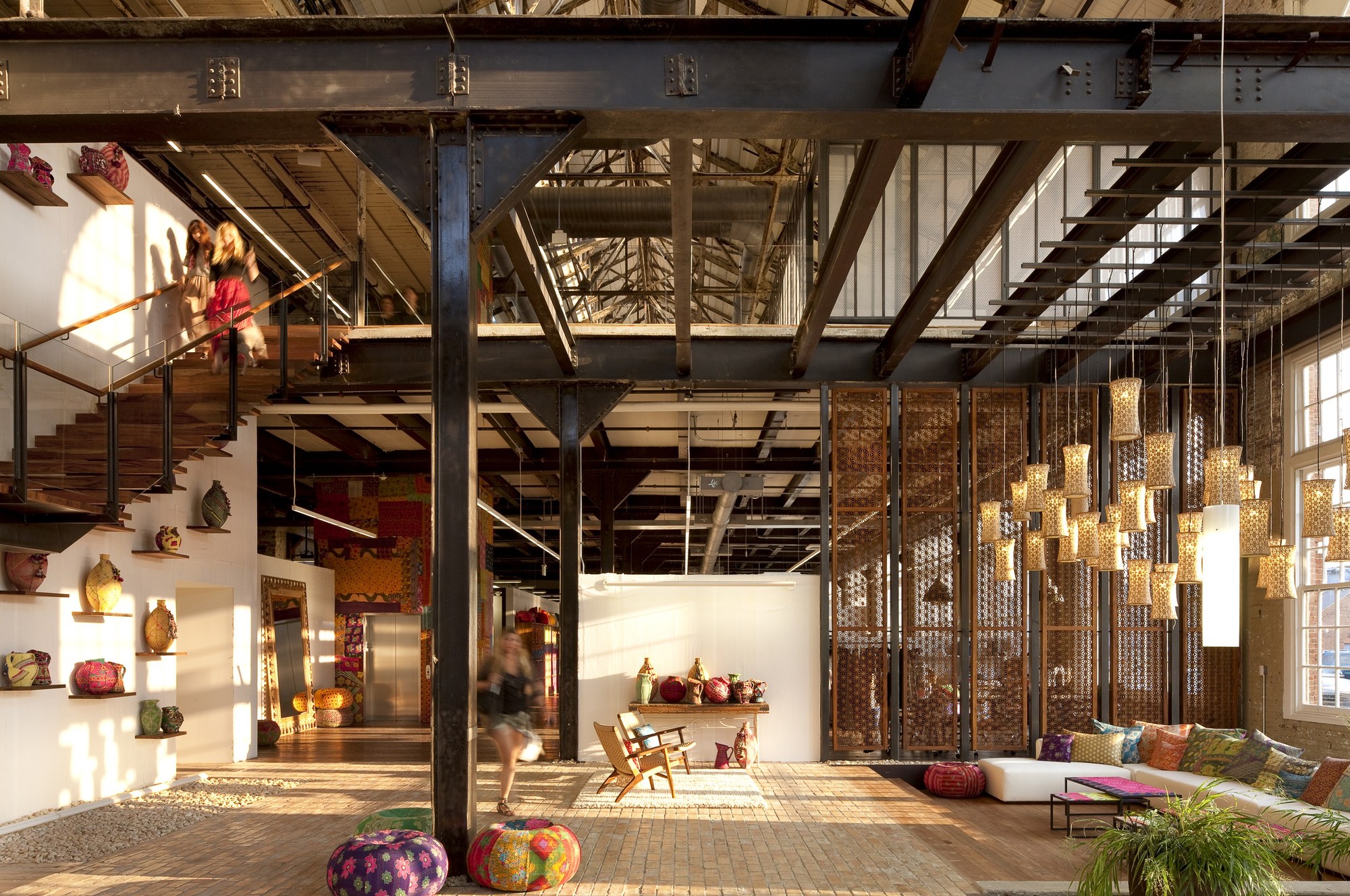 Gallery of Urban Outfitters Corporate Campus / MSR Design 26