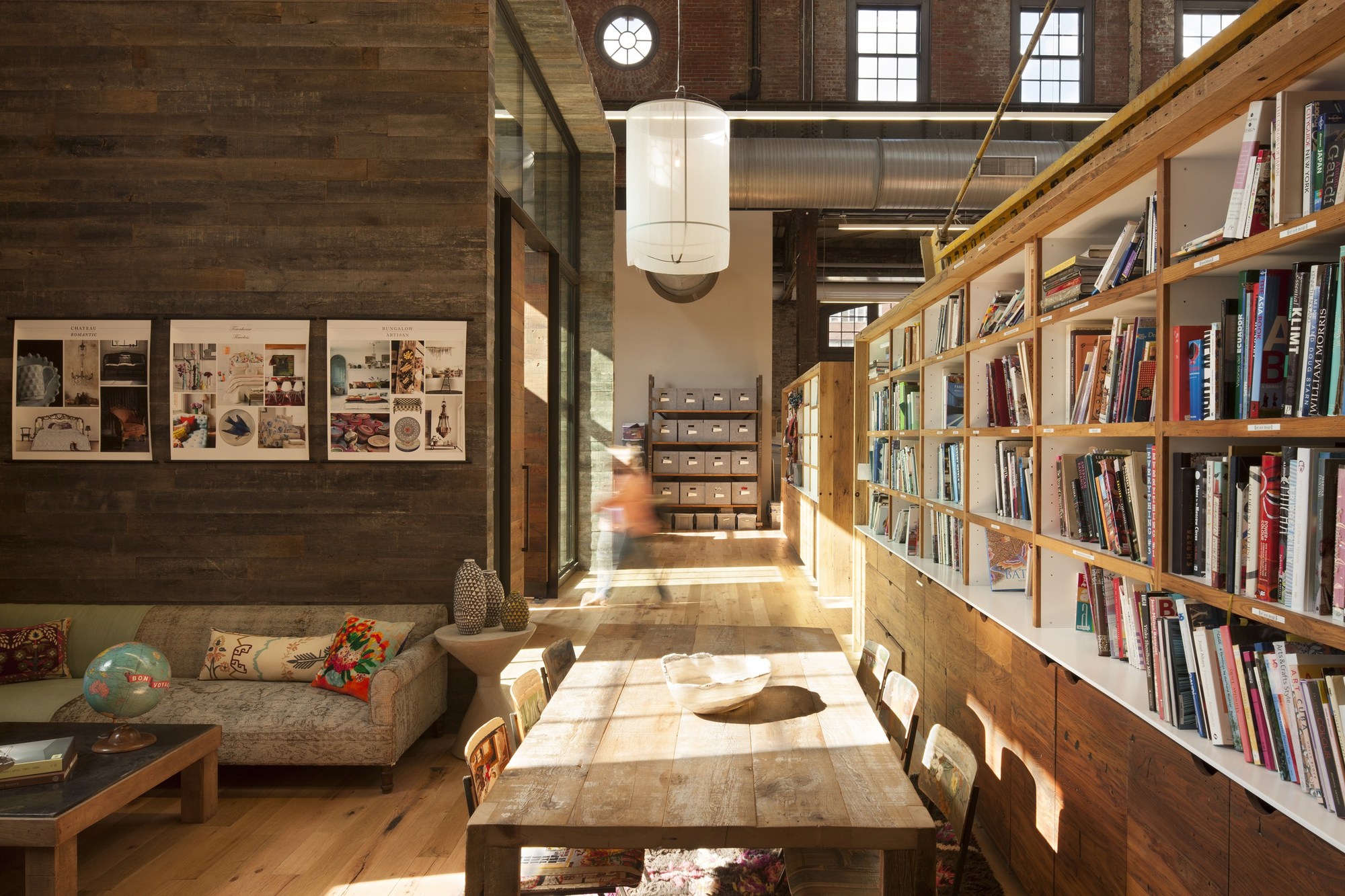 Gallery of Urban Outfitters Corporate Campus / MSR Design 28
