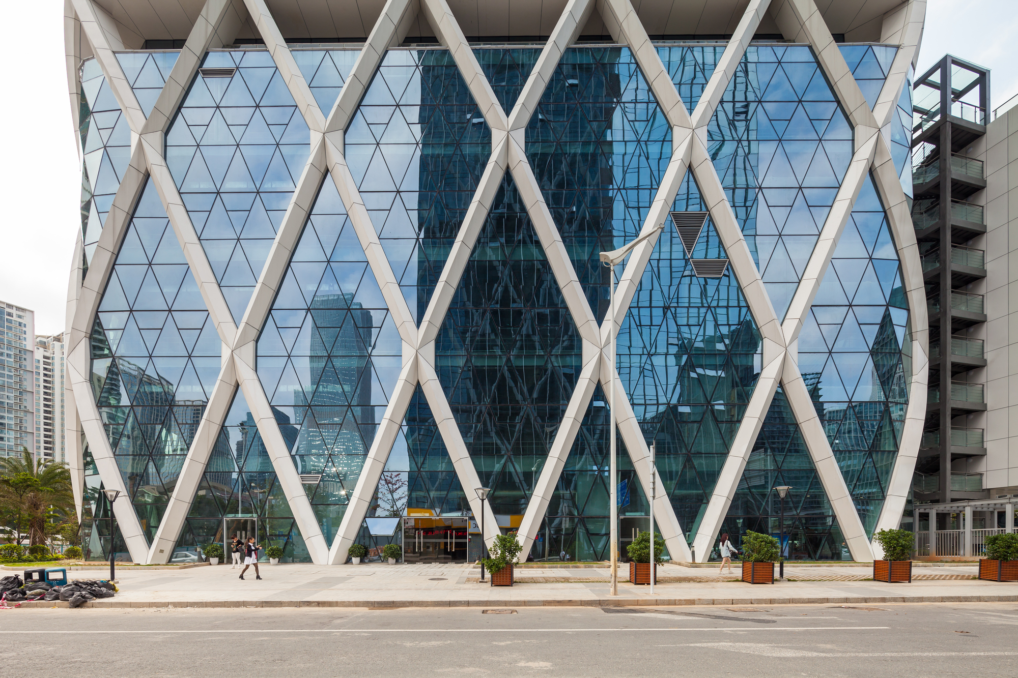 Gallery of Shenzhen VCPE Tower / Studio Hung + Huazhu
