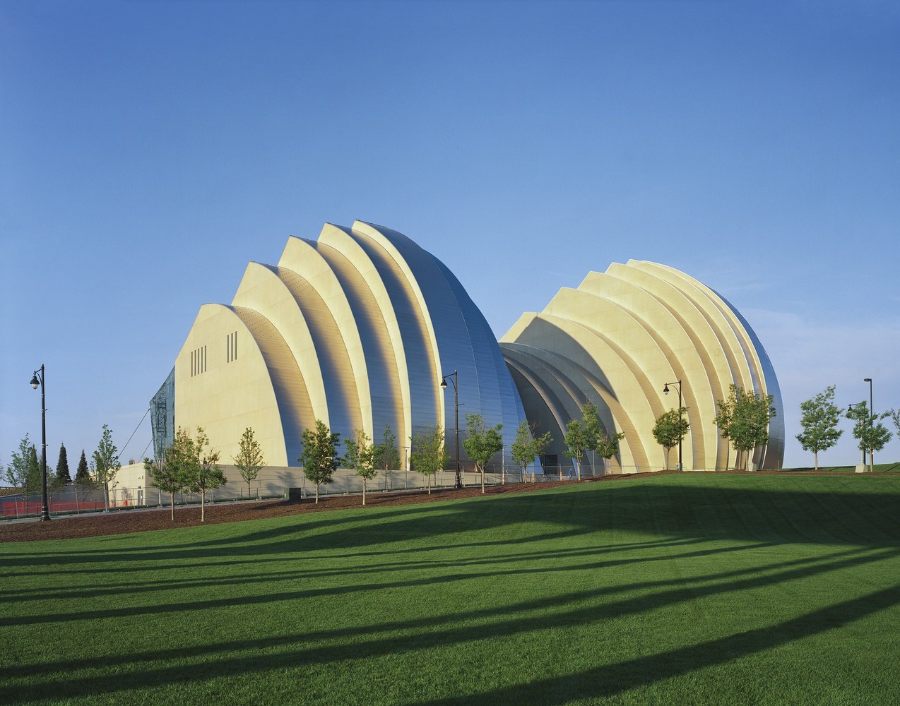 Gallery of Kauffman Center for the Performing Arts / Safdie Architects 6
