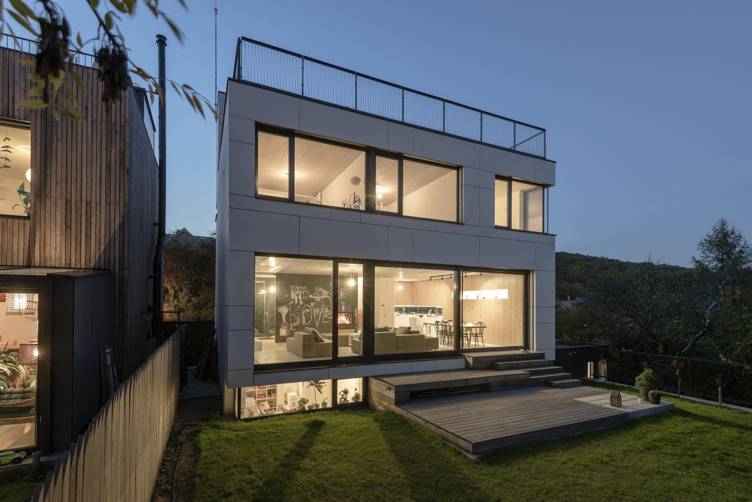Gallery of Two Buildings / Compass Atelier - 18