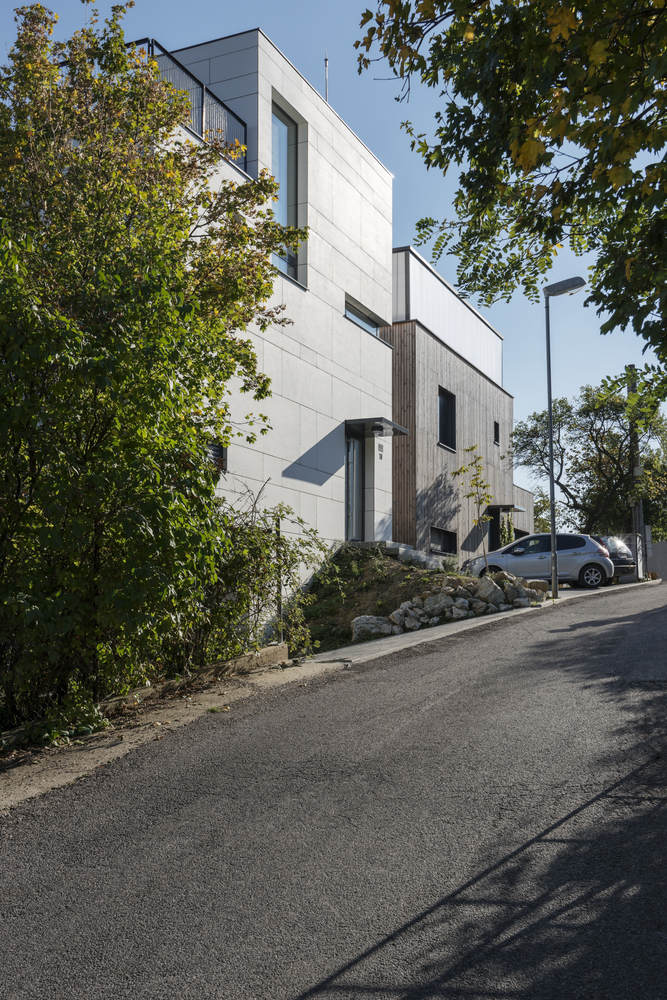 Gallery of Two Buildings / Compass Atelier - 18