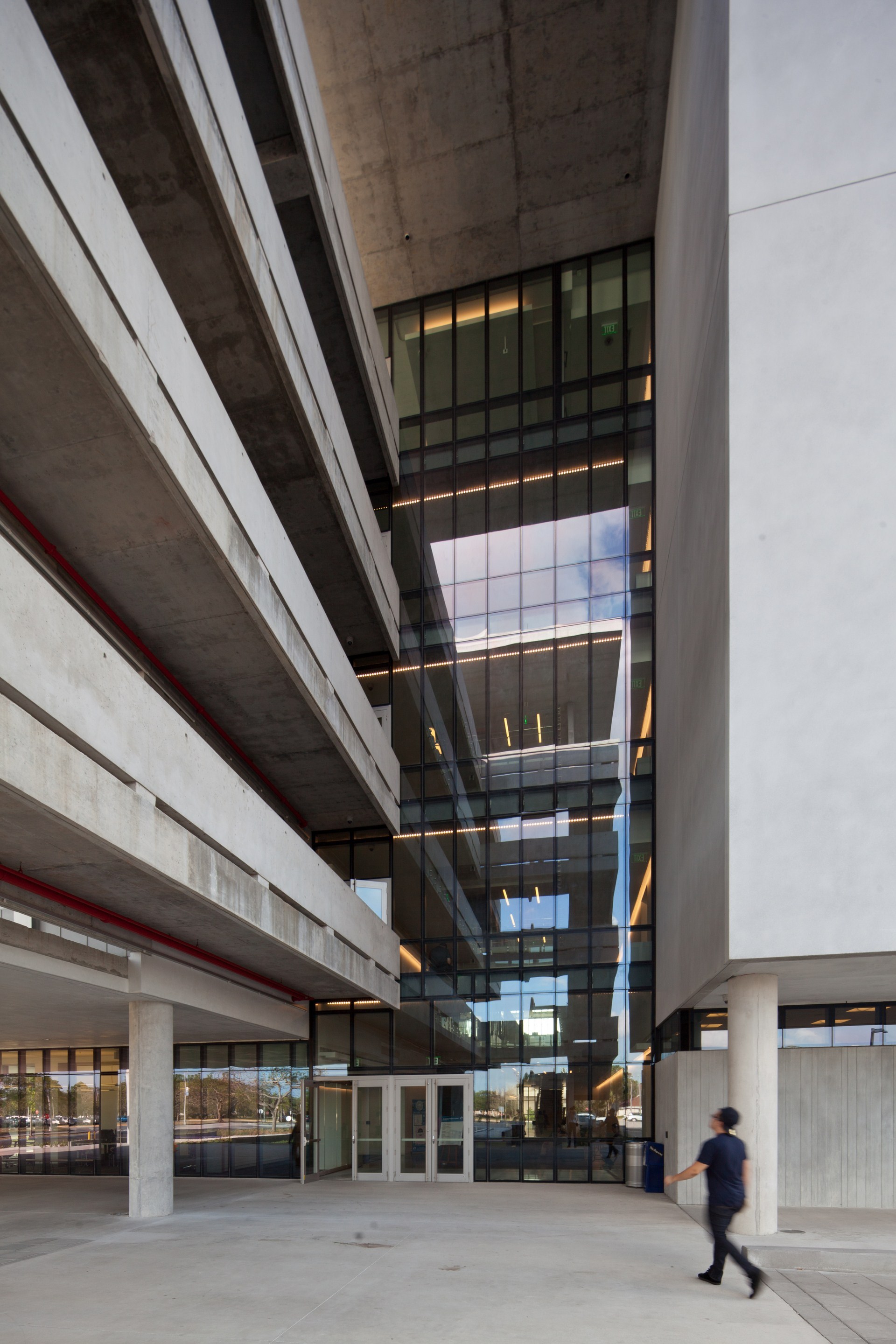 galer-a-de-miami-dade-college-kendall-campus-perkins-will-30