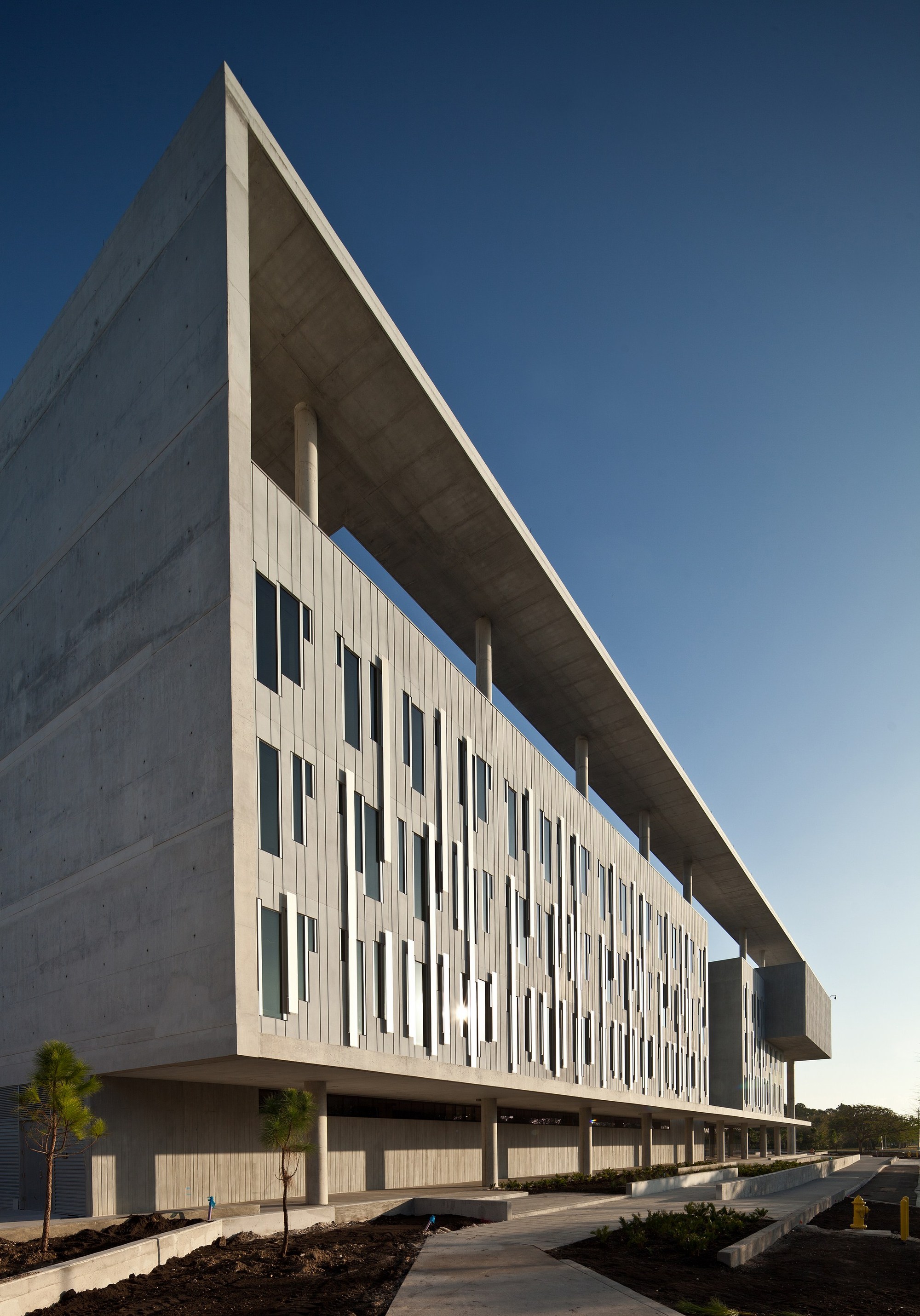 Galería de Miami-Dade College Kendall Campus / Perkins+Will - 34