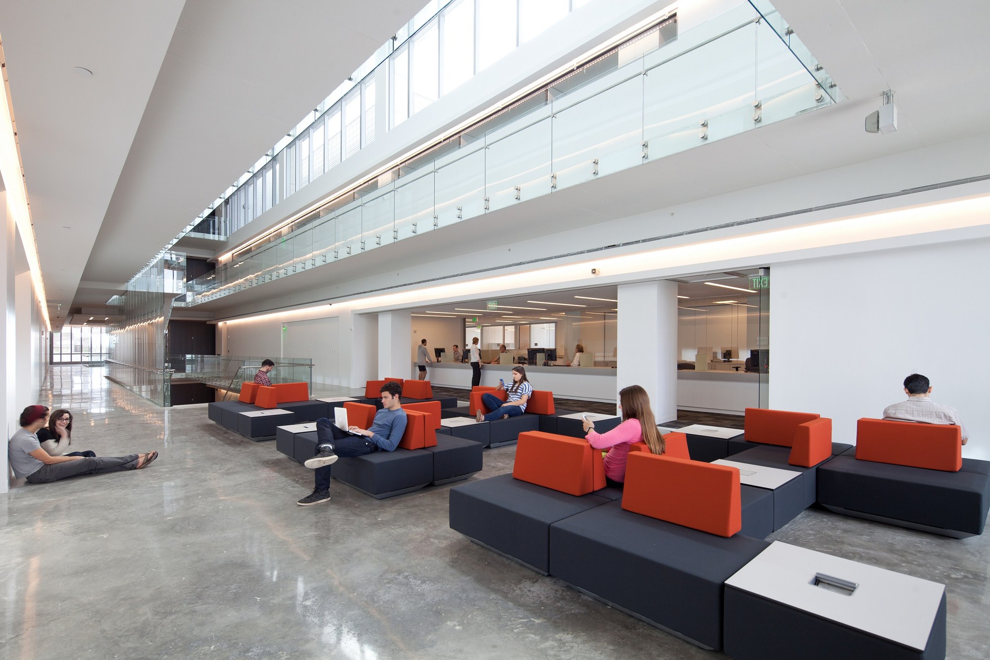 Galería de Miami-Dade College Kendall Campus / Perkins+Will - 19