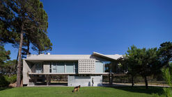 Casa Alamos / Estudio Galera