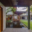Krishnan House / Khosla Associates - Houses, Deck, Facade, Door, Beam, Balcony, Table