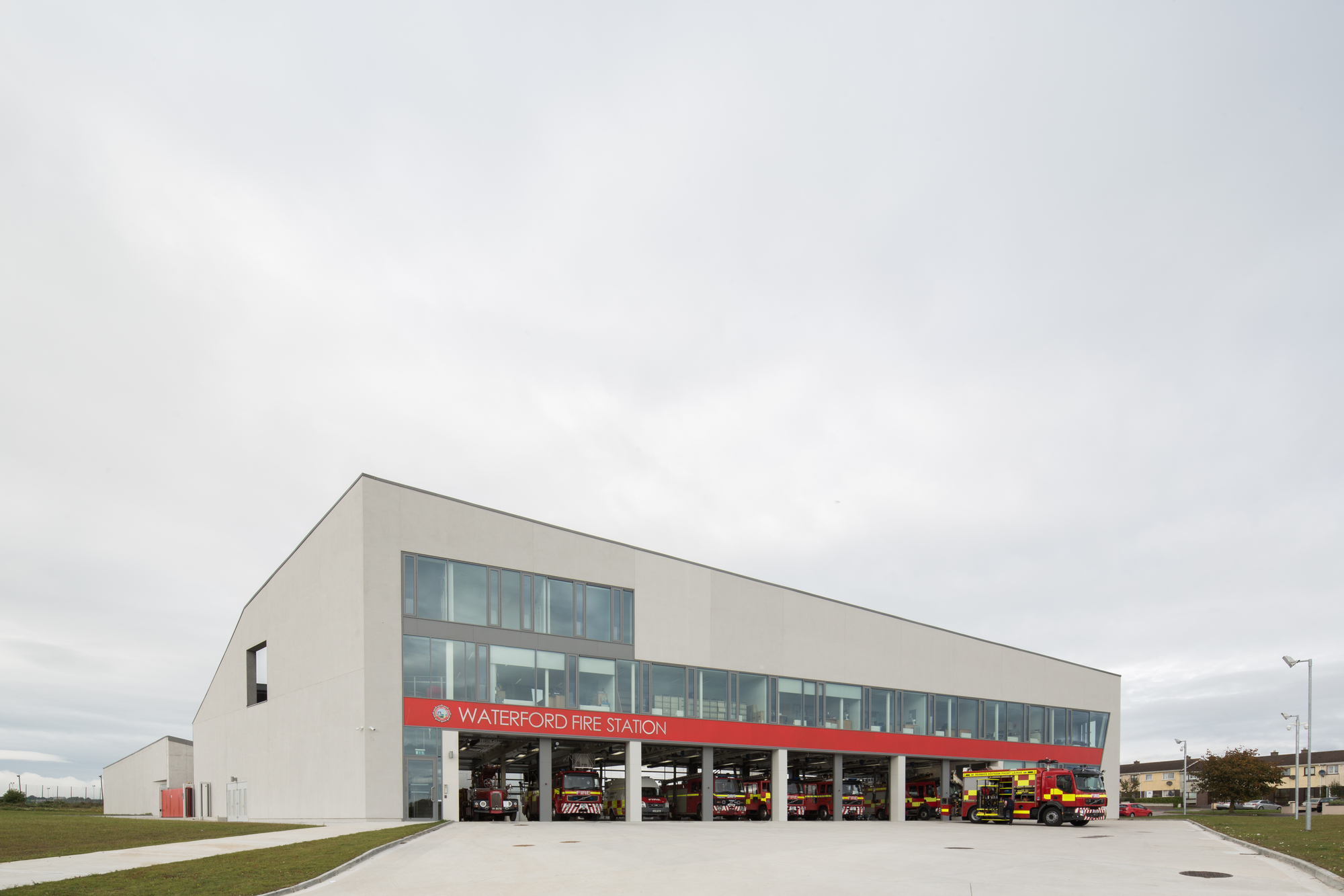 Gallery of Waterford Fire Station / Mccullough Mulvin Architects 6