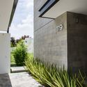 T02 / David Valdes Arquitectos - Houses
