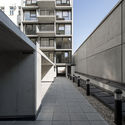 Wohnhaus Stolberggasse  / Josef Weichenberger Architects - Apartments, Facade, Handrail