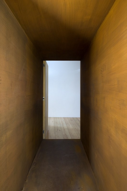 Casa na Chamusca Da Beira / João Mendes Ribeiro Casa na Chamusca Da Beira / João Mendes Ribeiro - Imagem 25 de 42