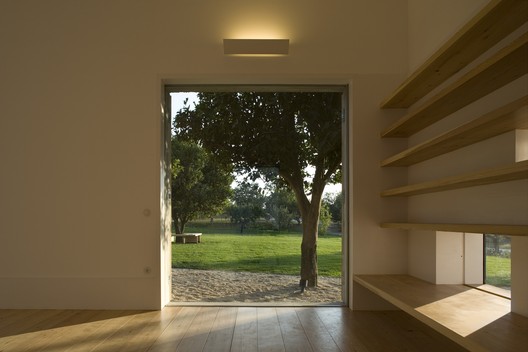 Casa na Chamusca Da Beira / João Mendes Ribeiro Casa na Chamusca Da Beira / João Mendes Ribeiro - Imagem 31 de 42