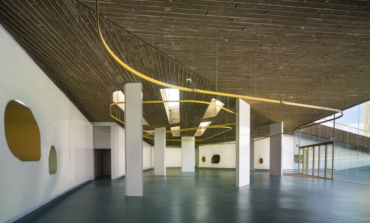 © Jesús Granada
