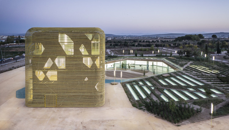 Palacio de Congresos y Exposiciones “Vegas Altas” / Pancorbo + DVCH DeVillarCHacon + Martín Robles, © Jesús Granada