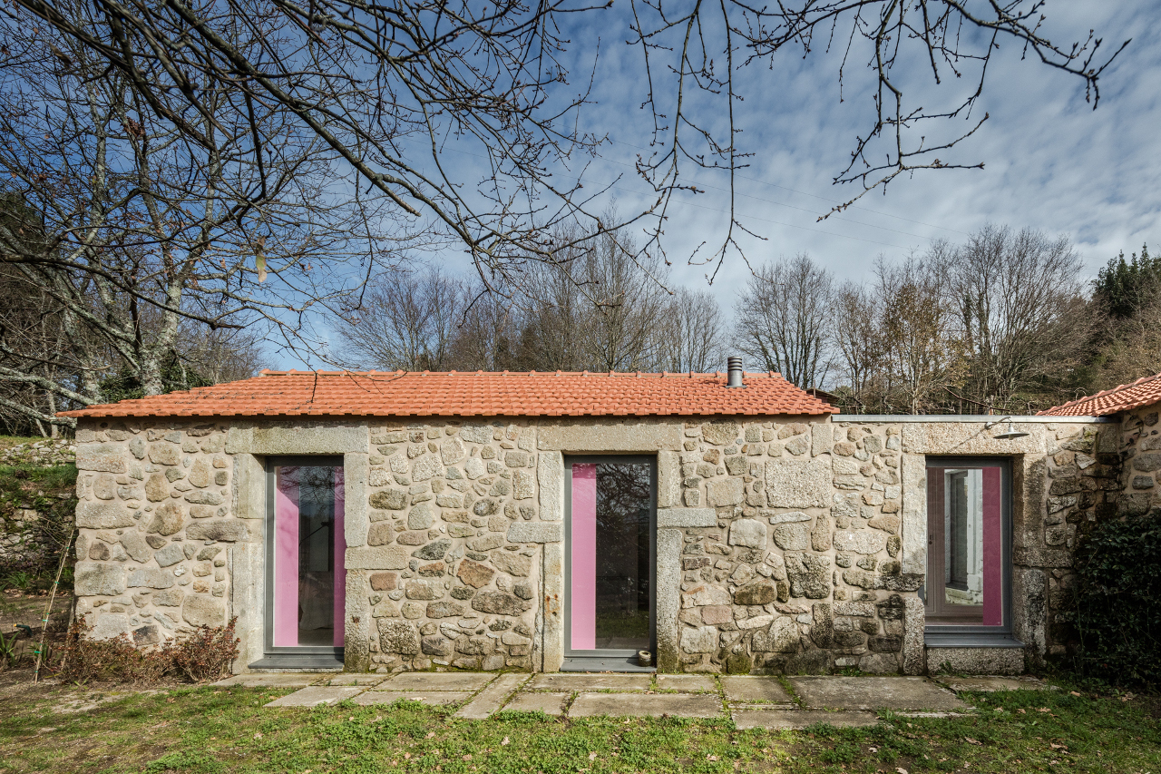 Galería de Paredes de Coura / Escritório de Arquitetos 12