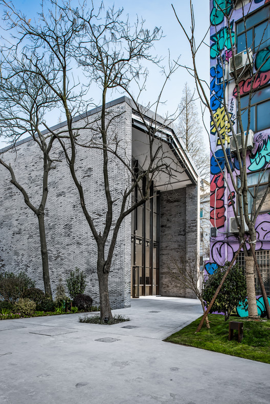 Renovation of Wuzhen Beizha Silk Factory / DCA - Cultural Center, Facade, Arch