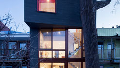 Hotel de Ville Residence  / Architecture Microclimat