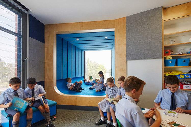 Guildford Grammar Preparatory School  / Christou Design Group  - Windows