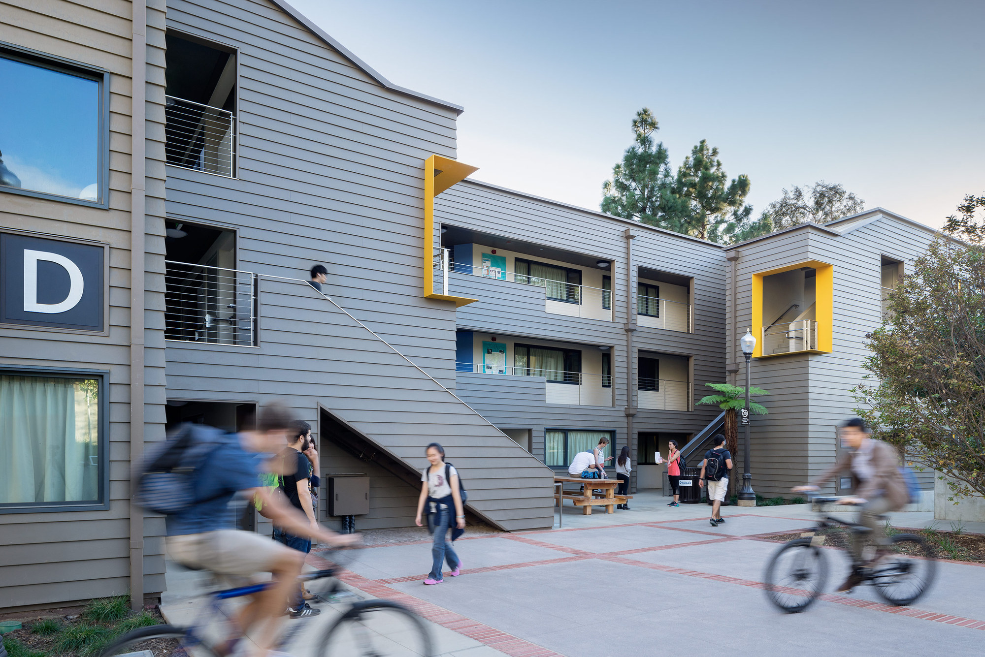 Gallery of UCLA Hitch Student Residences / Steinberg 2