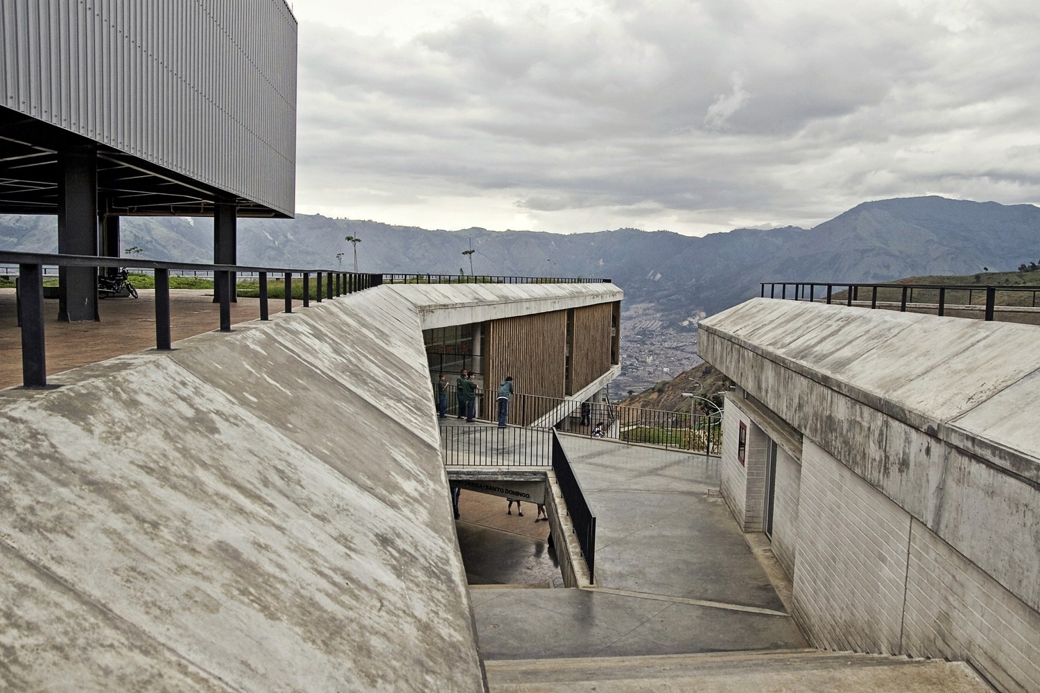 Gallery Of Antonio Derka School Obranegra Arquitectos 1