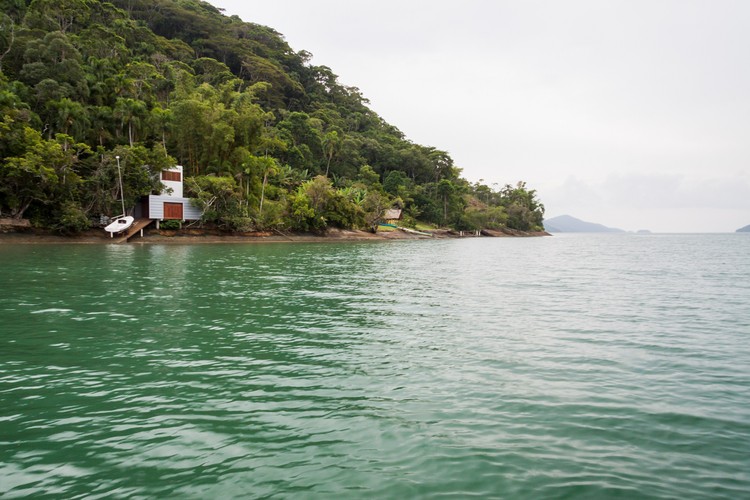 Pier House / Gabriel Grinspum + Mariana Simas, © Pedro Vannucchi