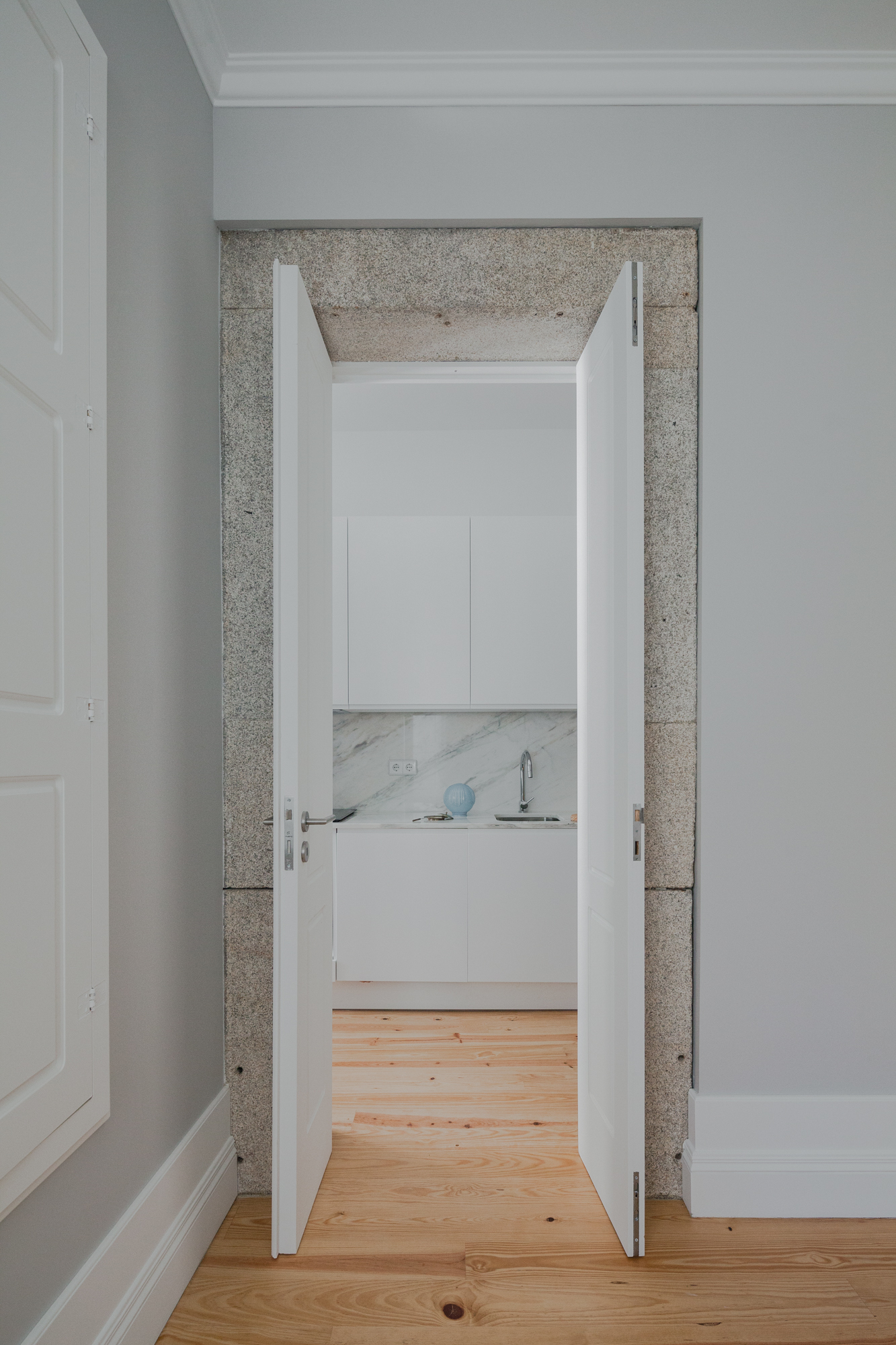 Gallery of Santa Teresa House / PF Architecture Studio 18