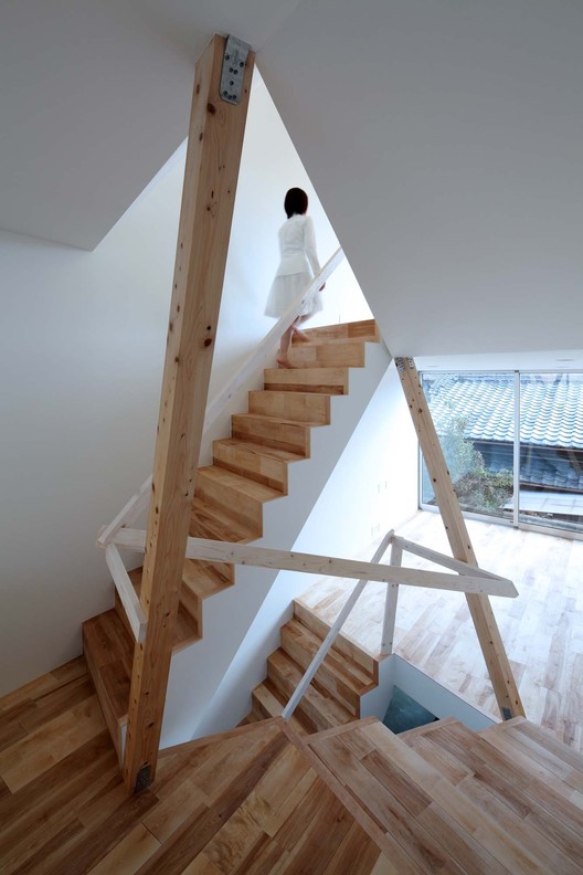 New Kyoto Town House 2 / Alphaville Architects - Stairs, Handrail